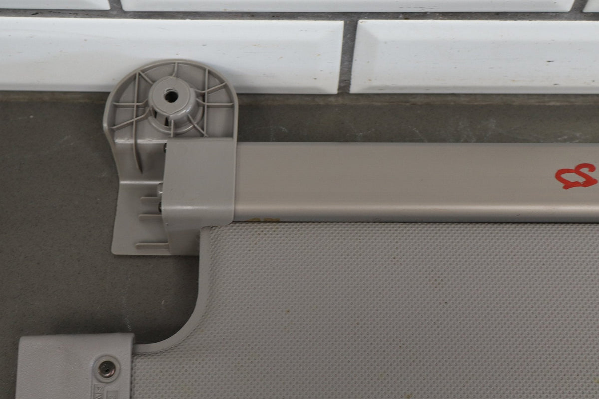 02-10 Lexus SC430 Z40 Cargo Cover Convertible Divider
