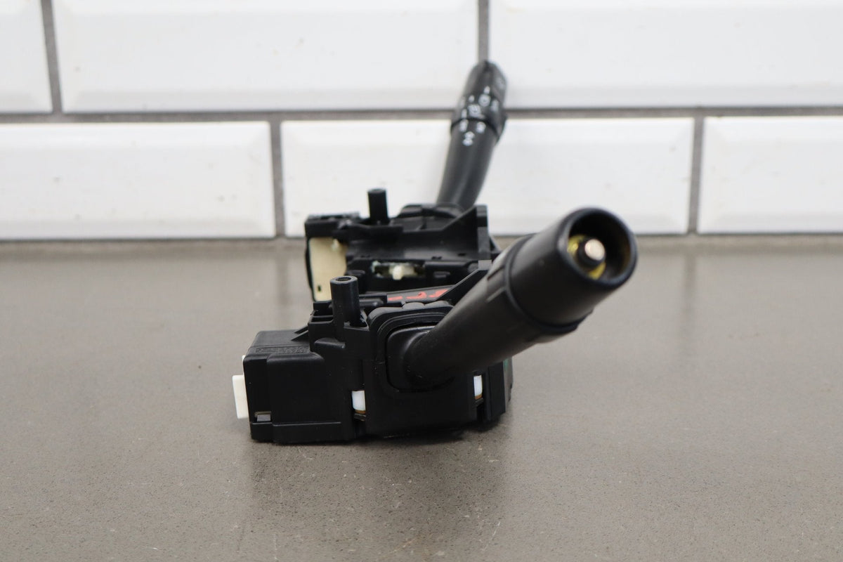02-10 Lexus SC430 Z40 Combination Switch (Washer Button Missing)