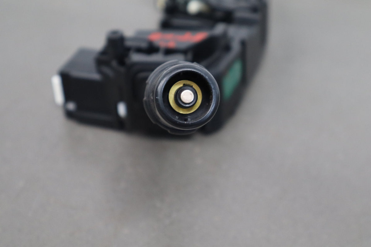 02-10 Lexus SC430 Z40 Combination Switch (Washer Button Missing)