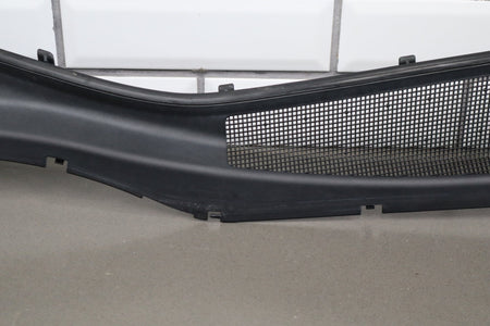02-10 Lexus SC430 Z40 Cowl Vent Panel Black