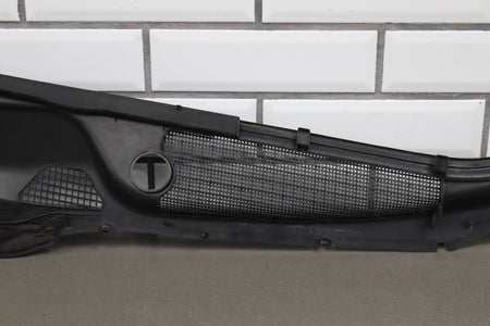 02-10 Lexus SC430 Z40 Cowl Vent Panel Black