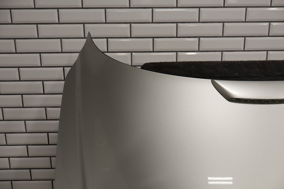 02-10 Lexus SC430 Z40 Decklid Silver 1C0 (Spoiler Scrape)
