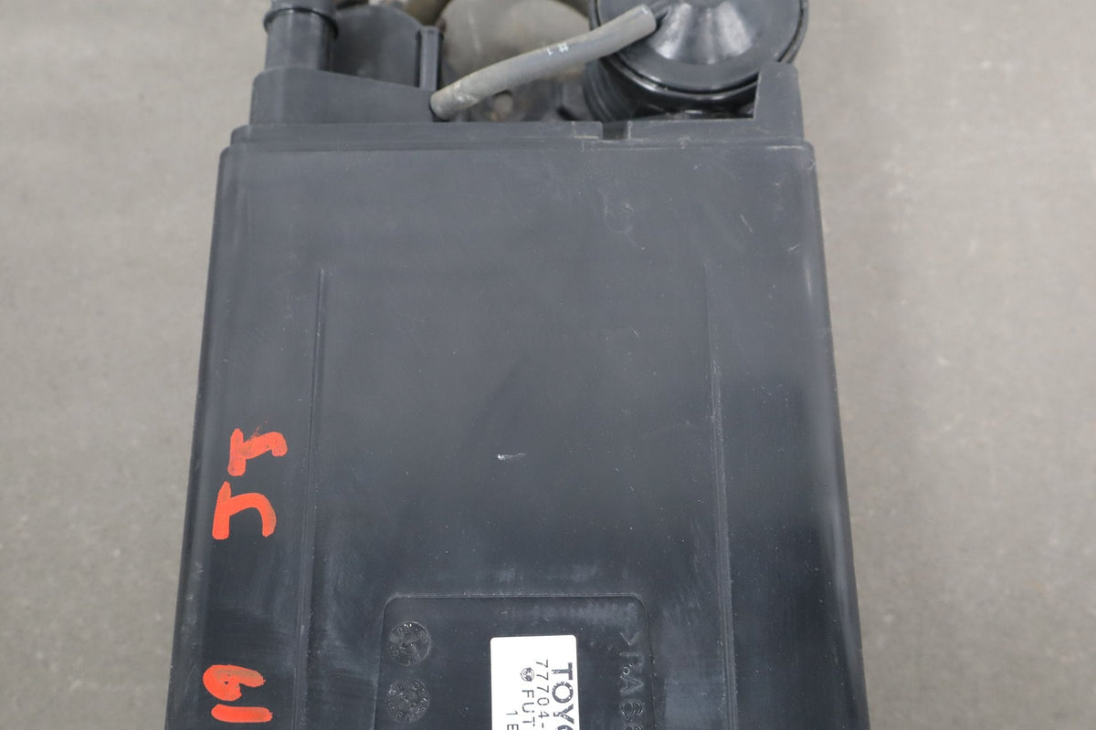02-10 Lexus SC430 Z40 Evaporator Canister Charcoal