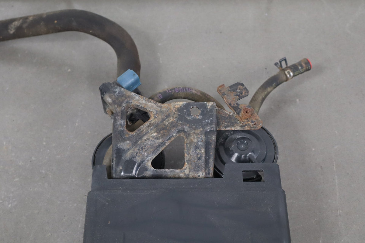 02-10 Lexus SC430 Z40 Evaporator Canister Charcoal