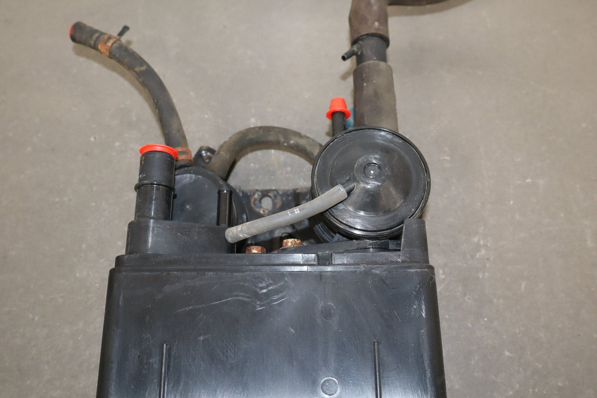 02-10 Lexus SC430 Z40 Evaporator Canister Charcoal