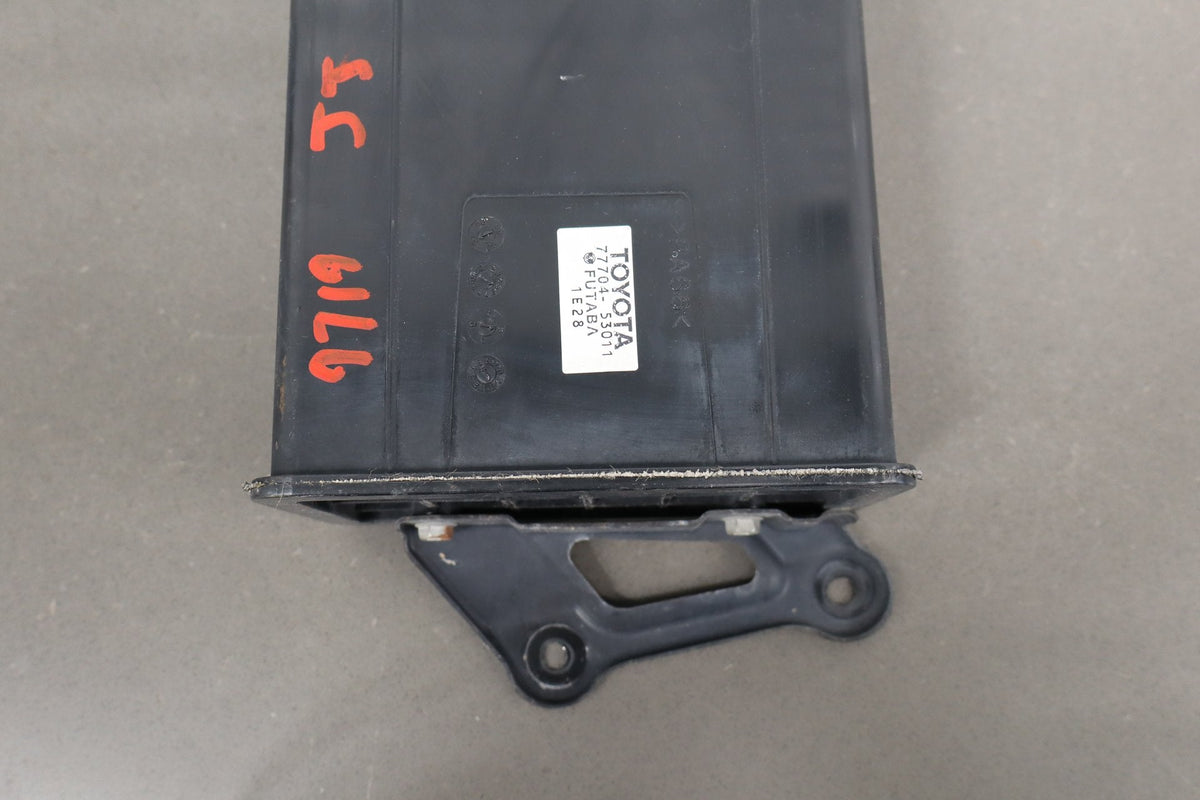 02-10 Lexus SC430 Z40 Evaporator Canister Charcoal
