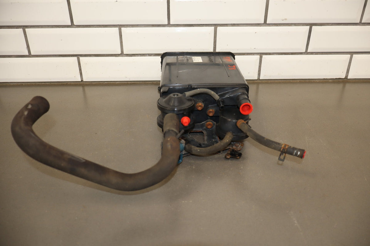 02-10 Lexus SC430 Z40 Evaporator Canister Charcoal