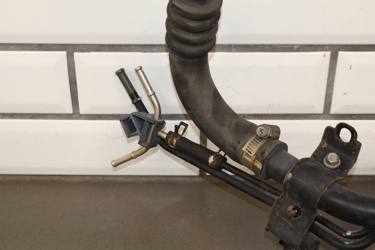 02-10 Lexus SC430 Z40 Fuel Filler Neck