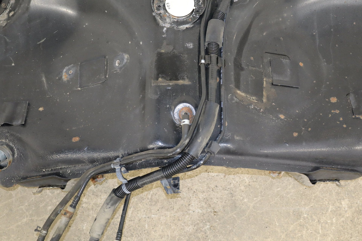 02-10 Lexus SC430 Z40 Fuel Tank 19.8 Gal No Pump