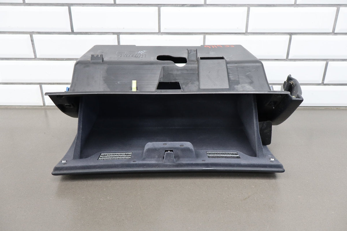 02-10 Lexus SC430 Z40 Glove Box Saddle 21
