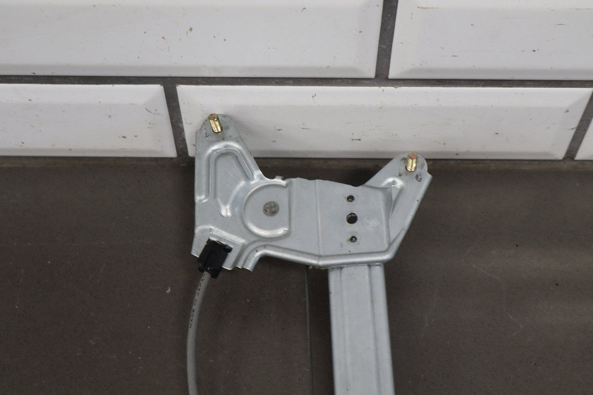 02-10 Lexus SC430 Z40 Left Front Door Regulator With Motor