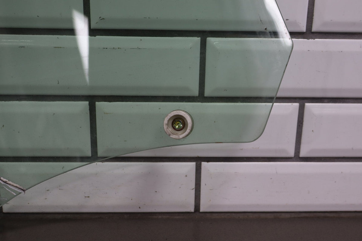 02-10 Lexus SC430 Z40 Left Front Door Window Glass