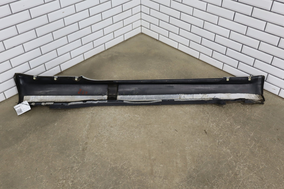 02-10 Lexus SC430 Z40 Left Rocker Molding Silver 1C0