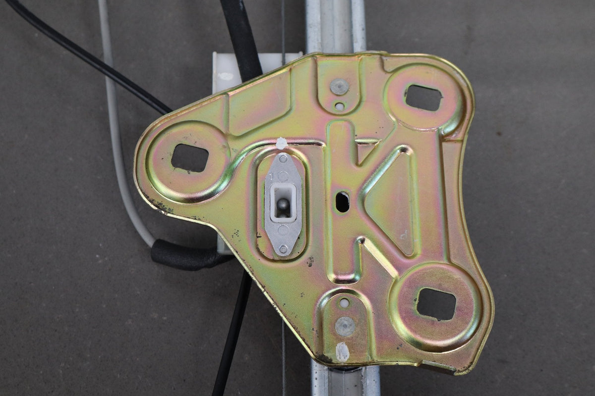 02-10 Lexus SC430 Z40 Right Front Door Regulator With Motor
