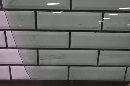 02-10 Lexus SC430 Z40 Right Front Door Window Glass