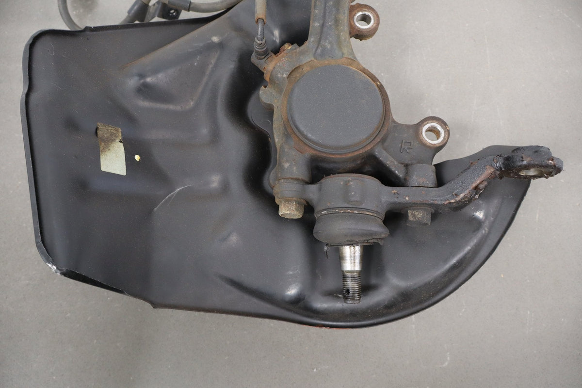 02-10 Lexus SC430 Z40 Right Front Spindle Hub ABS