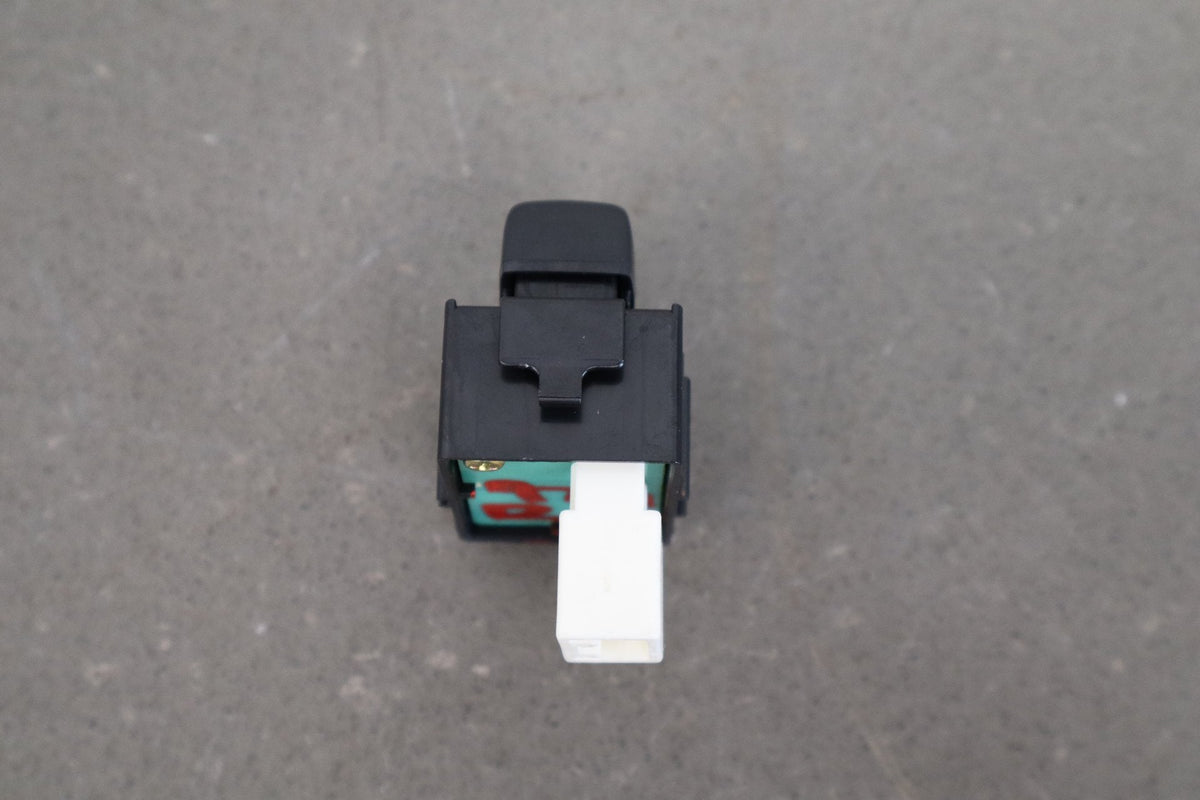 02-10 Lexus SC430 Z40 Right Front Window Switch