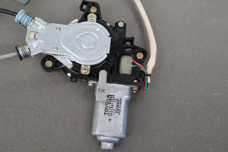 02-10 Lexus SC430 Z40 Right Quarter Glass With Regulator