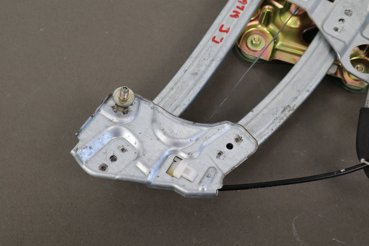 02-10 Lexus SC430 Z40 Right Quarter Glass With Regulator