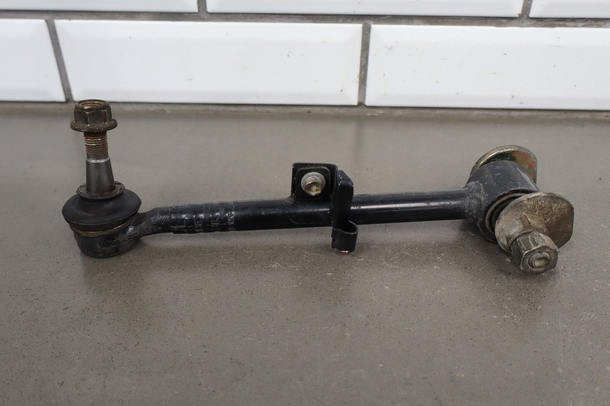 02-10 Lexus SC430 Z40 Right Rear Knuckle Hub 4 Arms
