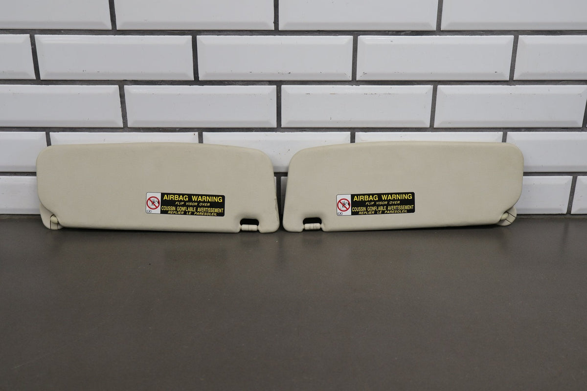 02-10 Lexus SC430 Z40 Sun Visor Pair Saddle 21 Illuminated