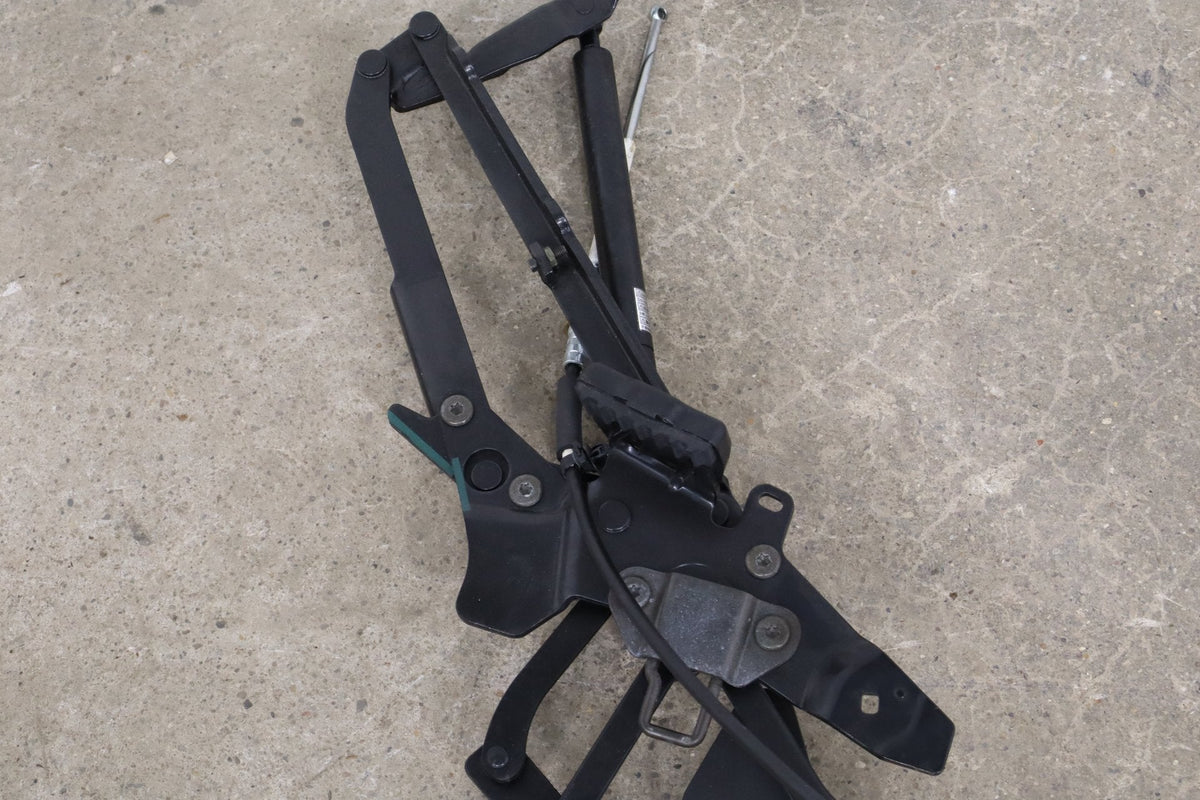 02-10 Lexus SC430 Z40 Trunk Hinge Pair With Motors