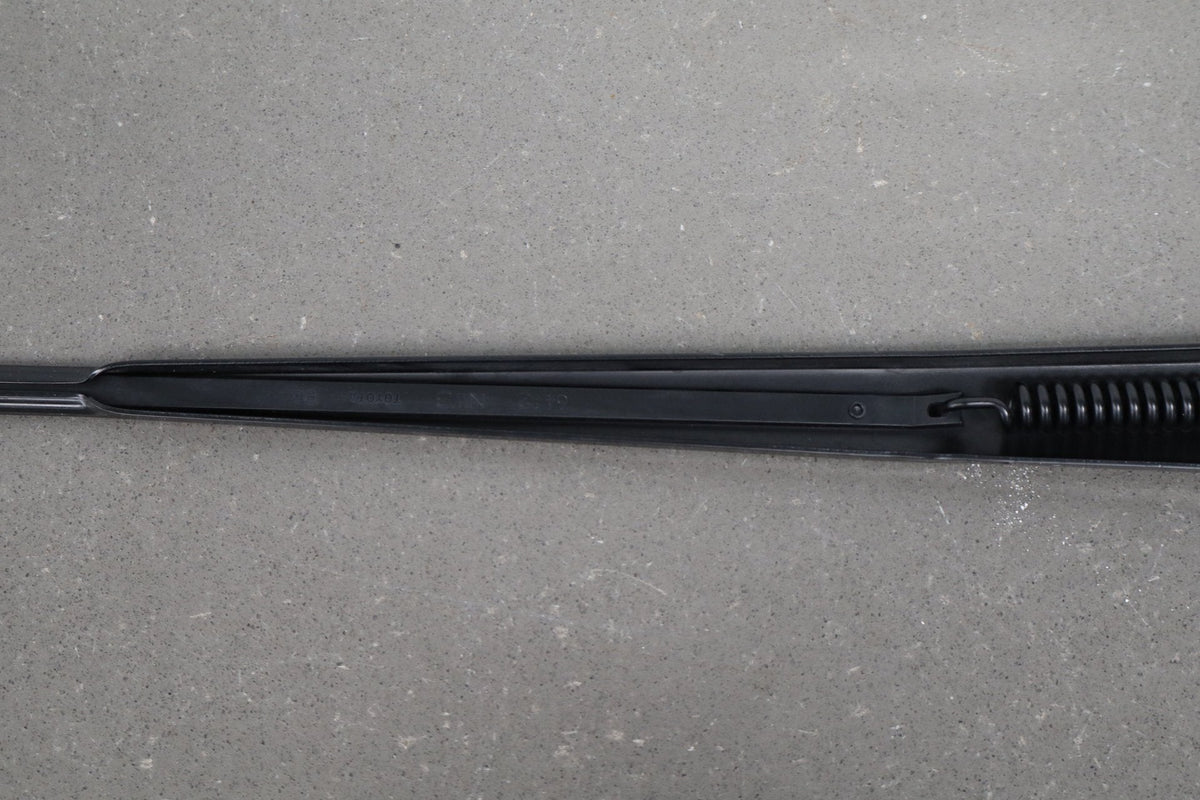 02-10 Lexus SC430 Z40 Wiper Arm Pair No Blades