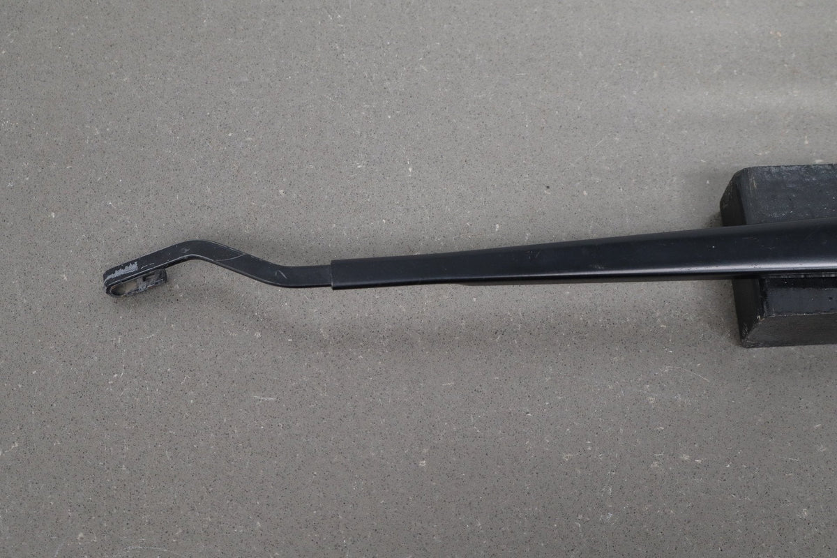 02-10 Lexus SC430 Z40 Wiper Arm Pair No Blades