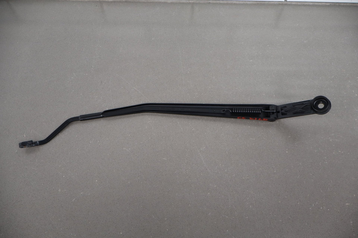 02-10 Lexus SC430 Z40 Wiper Arm Pair No Blades