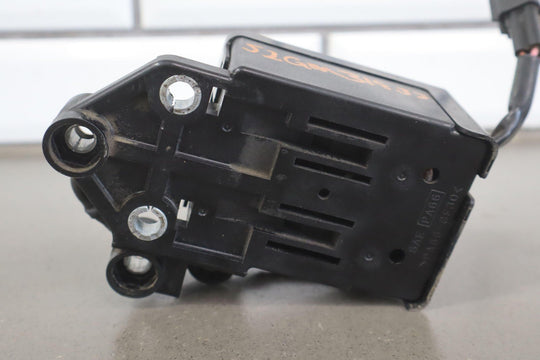 02 GMC Sierra 2500HD LB7 6.6L Duramax Glow Plug Relay OEM Tested