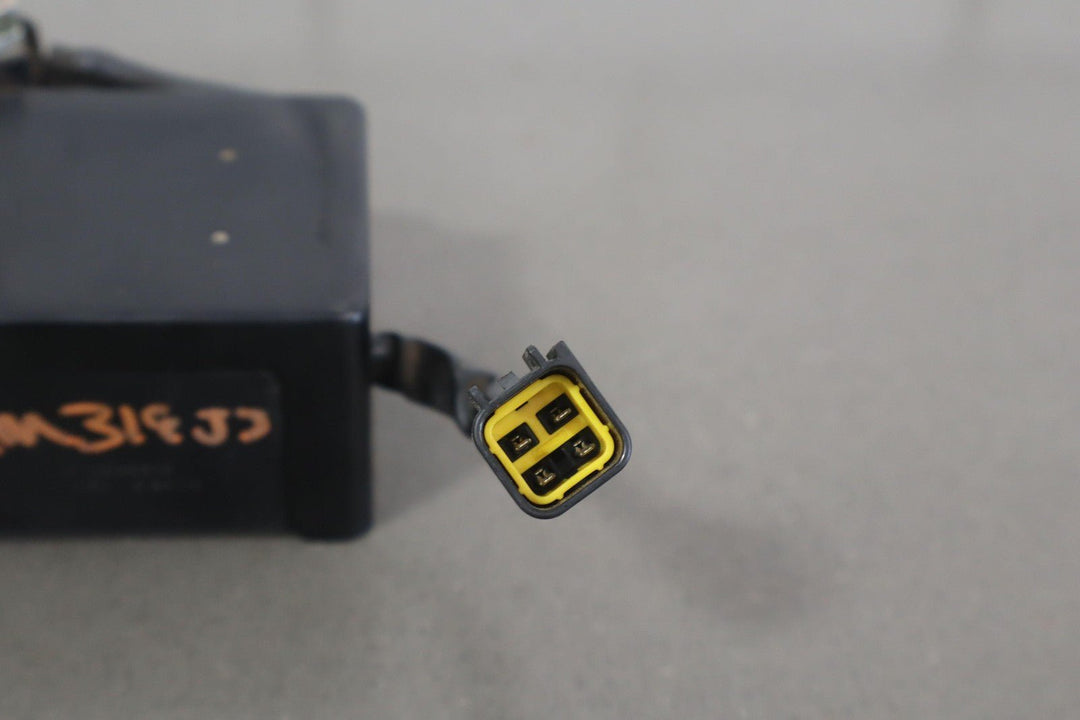 02 GMC Sierra 2500HD LB7 6.6L Duramax Glow Plug Relay OEM Tested