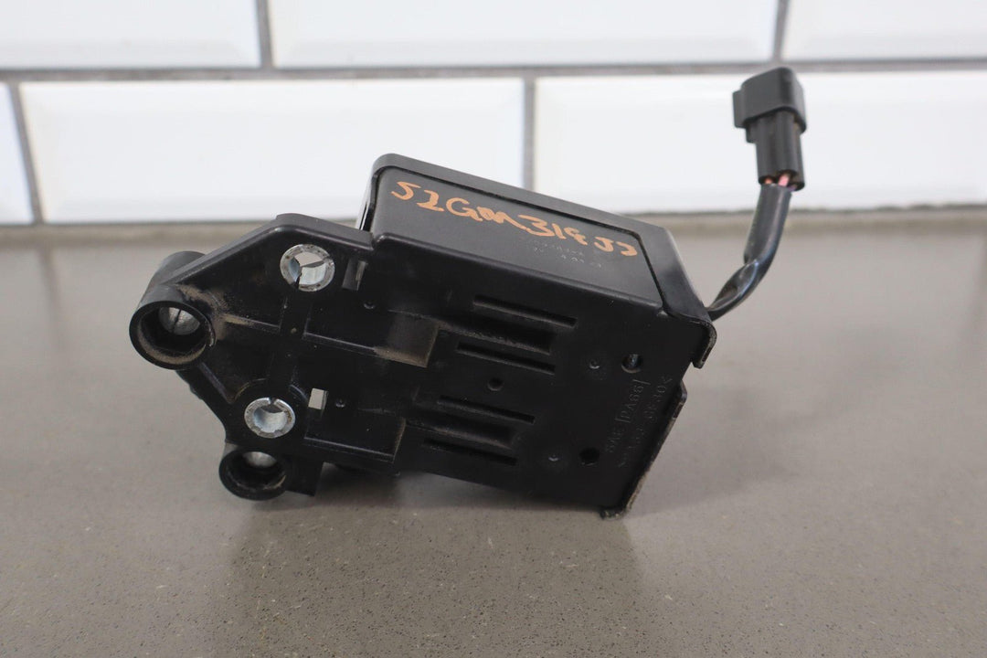 02 GMC Sierra 2500HD LB7 6.6L Duramax Glow Plug Relay OEM Tested