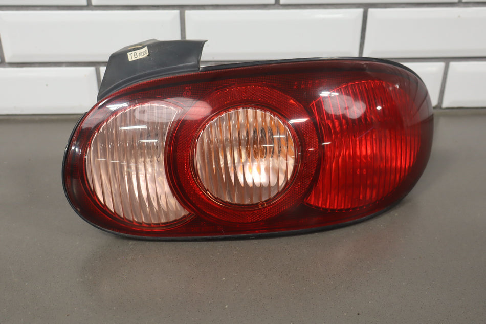 2002 Mazda MX-5 Miata Right Tail Light N06651150