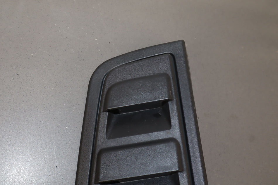 03-09 Hummer H2 Left Driver Tail Light Upper Trim Panel / Molding (Black)
