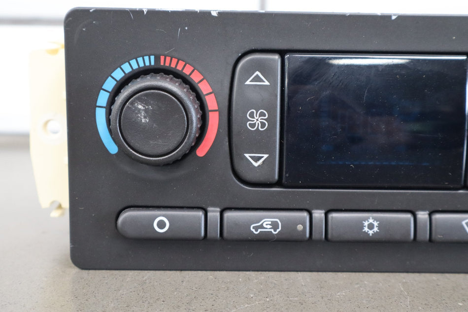 03-04 Chevy Tahoe/Suburban GMT800 Dual Zone Climate 10367042