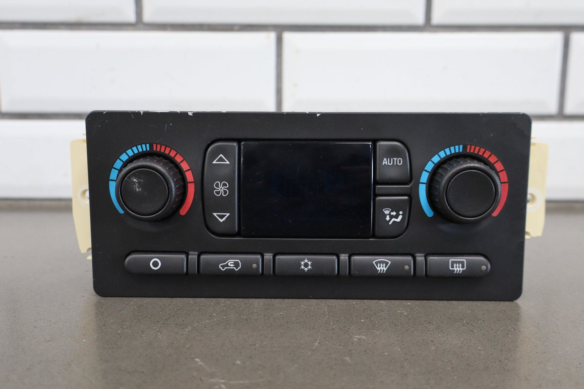 03-04 Chevy Tahoe/Suburban GMT800 Dual Zone Climate 10367042