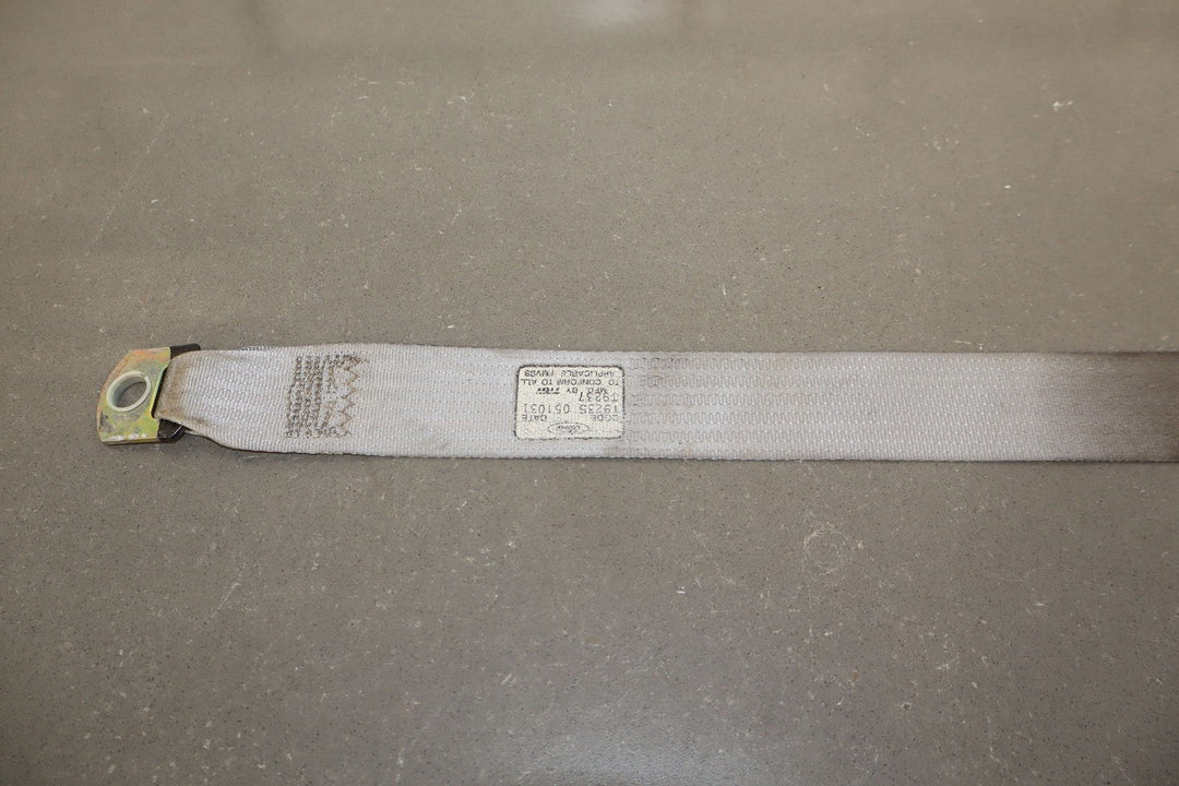 03 - 04 Ford F250 Driver Left LH Front Seat Belt Retractor (Medium Flint 4E)