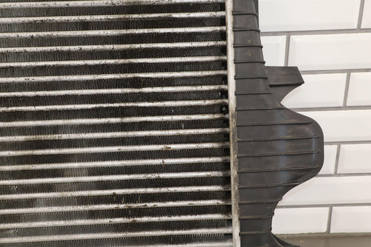 03 - 04 Ford F250 F350 Super Duty 6.0 OEM Intercooler