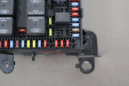 03-04 Ford F250 F350 Super Duty Interior Fuse Box 3C3T-14A067-ED OEM