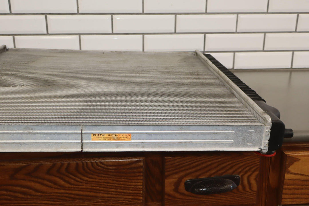 03 - 04 Ford F250 F350 Superduty 6.0 Powerstroke V8 OEM Radiator Leak Free