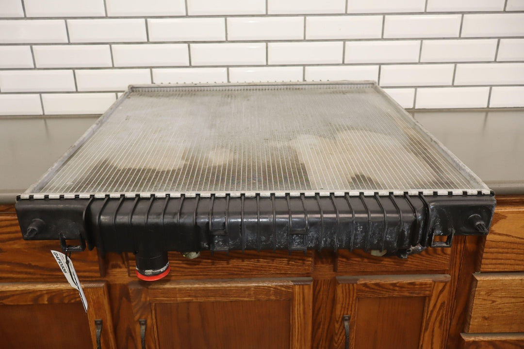 03 - 04 Ford F250 F350 Superduty 6.0 Powerstroke V8 OEM Radiator Leak Free