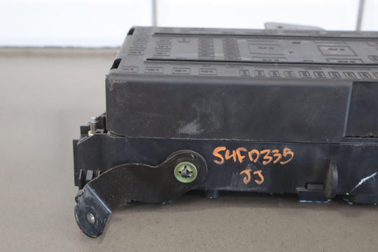 03 - 04 Ford Powerstroke 6.0L Diesel Cabin Fuse Junction Box 3C3T - 14A067 - EC