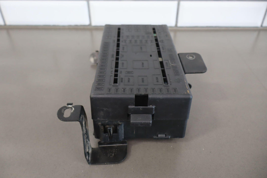 03 - 04 Ford Powerstroke 6.0L Diesel Cabin Fuse Junction Box 3C3T - 14A067 - EC