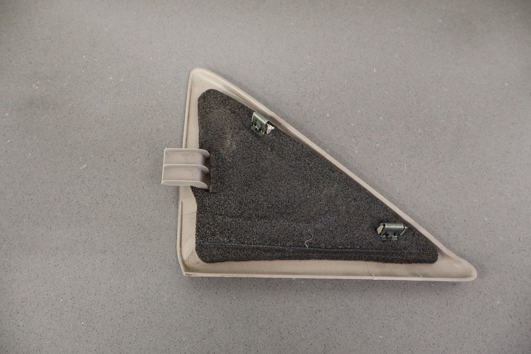 03 - 04 GMC Yukon XL 1500 2500 Left Driver Front Door Panel *No Window Switch*