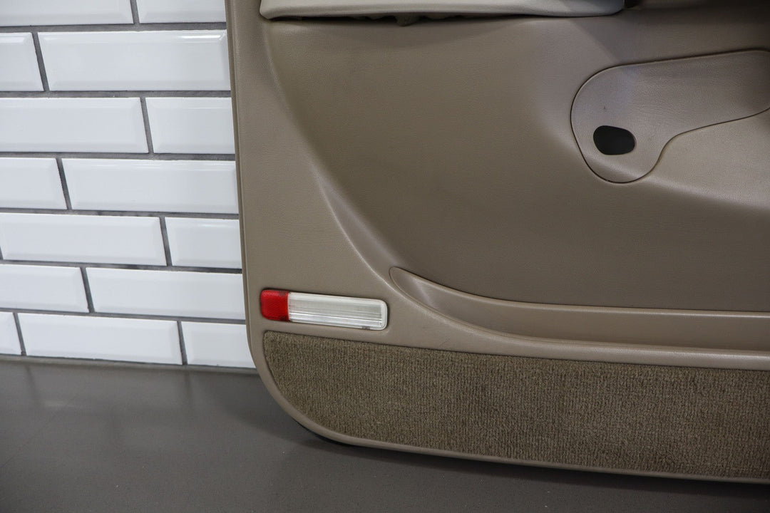 03 - 04 GMC Yukon XL 1500 2500 Left Driver Front Door Panel *No Window Switch*