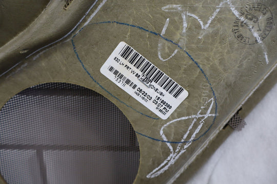 03 - 04 GMC Yukon XL 1500 2500 Left Driver Front Door Panel *No Window Switch*