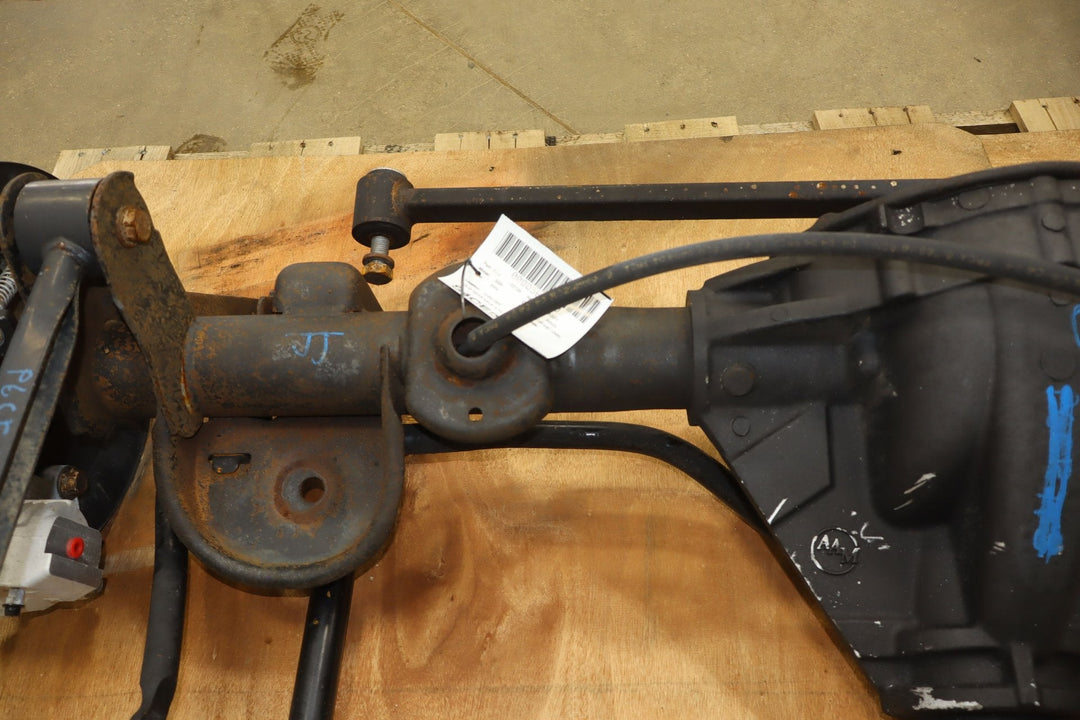 03 - 05 Chevy SSR 3.73 GT4 W/ G80 Limited Slip Rear Axle