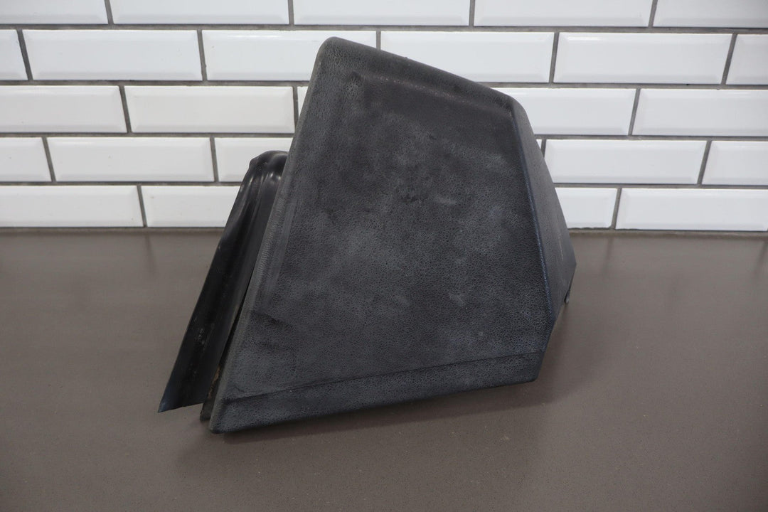 03 - 05 Hummer H2 Left Driver Rear Bumper End Cap Cover W/Light