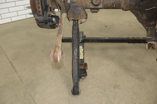 03 - 05 Hummer H2 Solid Rear Axle 4.10 Gear Ratio (Opt GT5) W/ Brakes