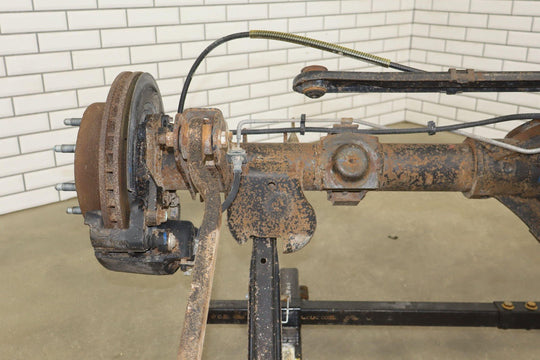 03 - 05 Hummer H2 Solid Rear Axle 4.10 Gear Ratio (Opt GT5) W/ Brakes